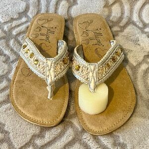 Jellypop “Orleans” Silver Smooth Embellished Sandals Women’s 7.5 M – NWT